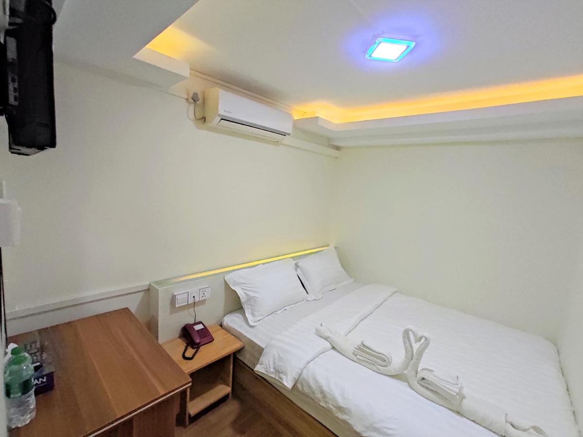 November Hostel Rangun Zewnętrze zdjęcie